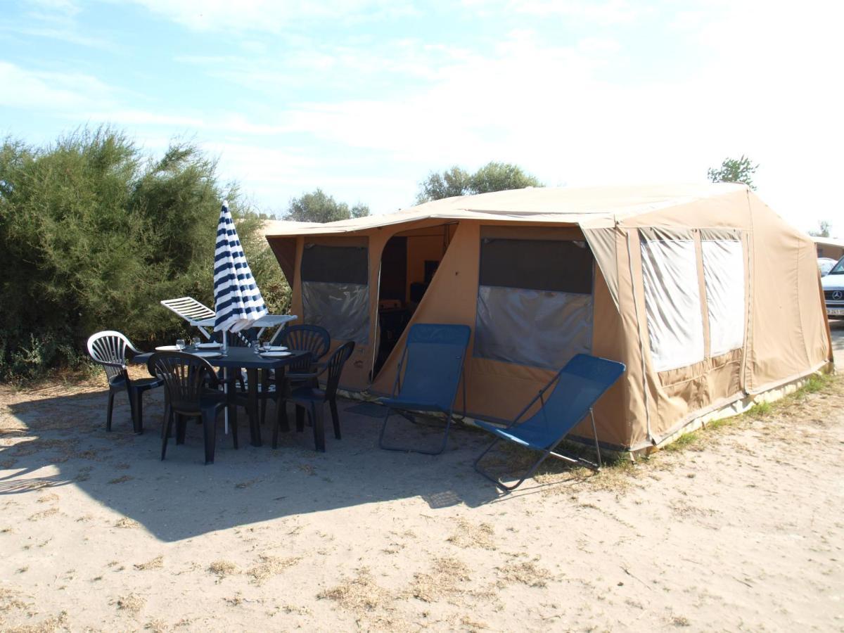 Oh! Campings La Brise Сен Мари де ла Мер Екстериор снимка